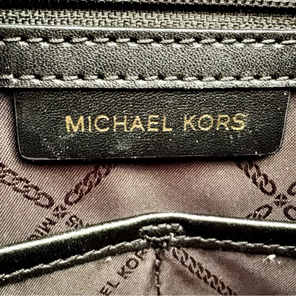 Michael Kors Black and Gray Tote Bag - Picture 6 of 16